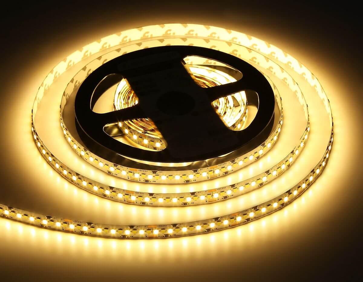 фото светодиодная лента теплый - холодный белый ambrella light 18w/m 240led/m 2835smd 3000-6500к 5m gs4151 | 220svet.ru