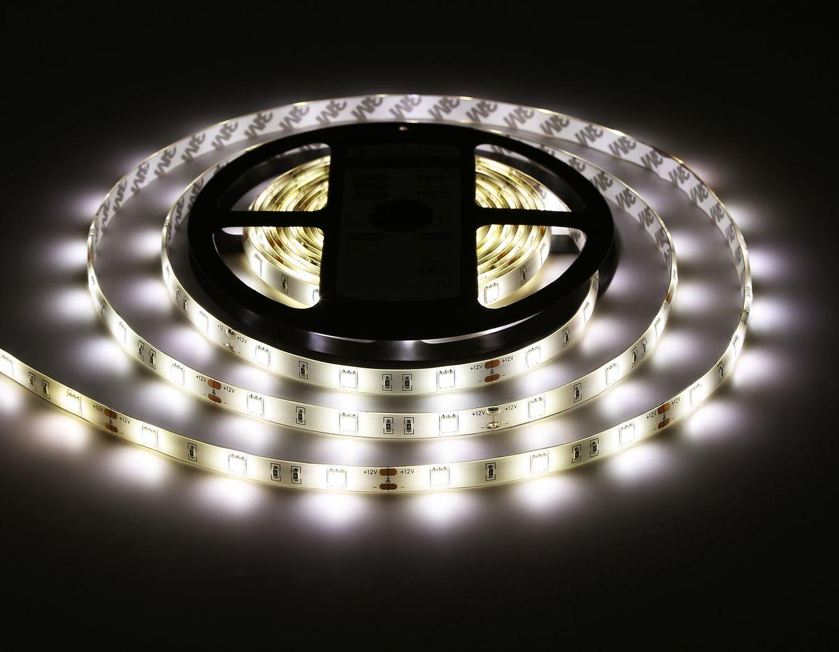 фото светодиодная влагозащищенная лента дневной белый ambrella light 7,2w/m 30led/m 5050smd 4500к 5m gs1902 | 220svet.ru