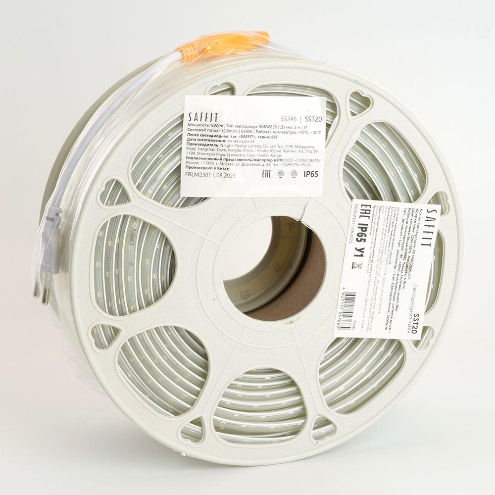 фото светодиодная влагозащищенная лента saffit 6w/m 60led/m 2835smd холодный белый 50м sst20 55245 | 220svet.ru