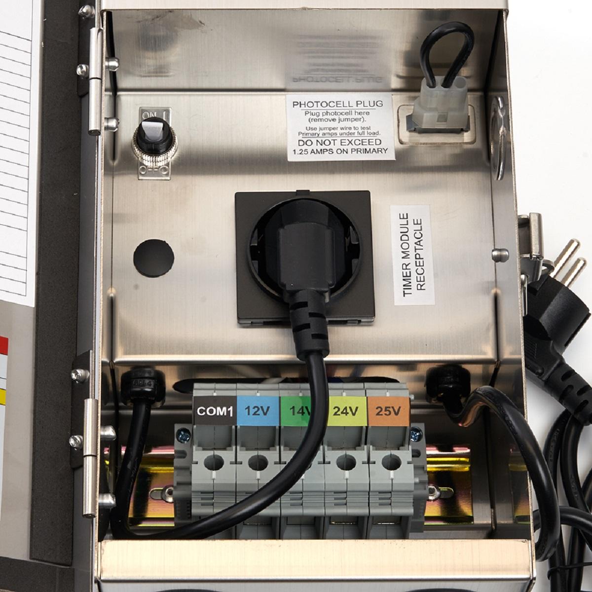 фото трансформатор для подводных светильников lb501 ac12-25v 300w 48369 | 220svet.ru