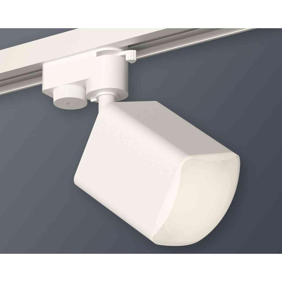 фото комплект трекового светильника ambrella light track system xt7812023 swh/fr белый песок/белый матовый (a2520, c7812, n7756) | 220svet.ru
