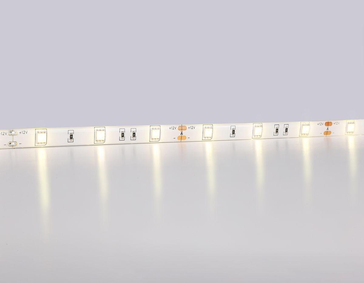 фото светодиодная влагозащищенная лента теплый белый ambrella light 7,2w/m 30led/m 5050smd 3000к 5m gs1901 | 220svet.ru