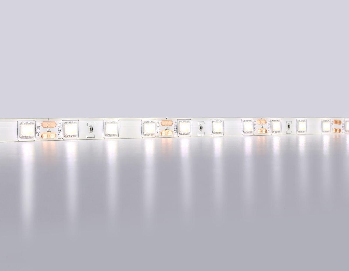 фото светодиодная влагозащищенная лента дневной белый ambrella light 14,4w/m 60led/m 5050smd 4500к 5m gs2102 | 220svet.ru