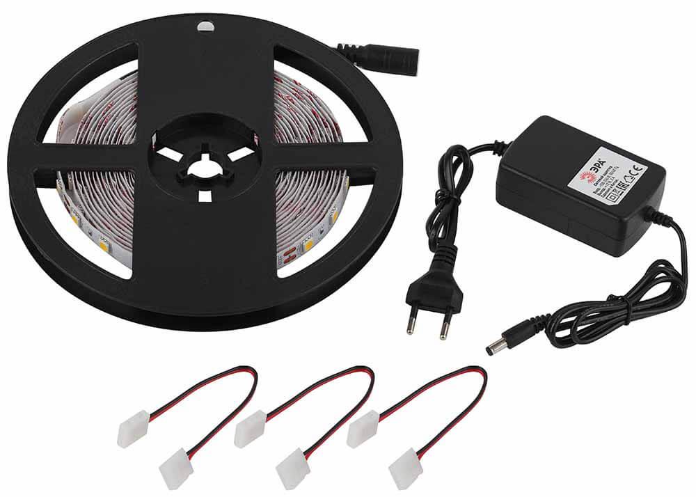 фото светодиодная лента эра 14,4w/m 60led/m 5050smd теплый белый 5m 5050kit-14,4-60-12-ip20-2700-5m б0043066 | 220svet.ru
